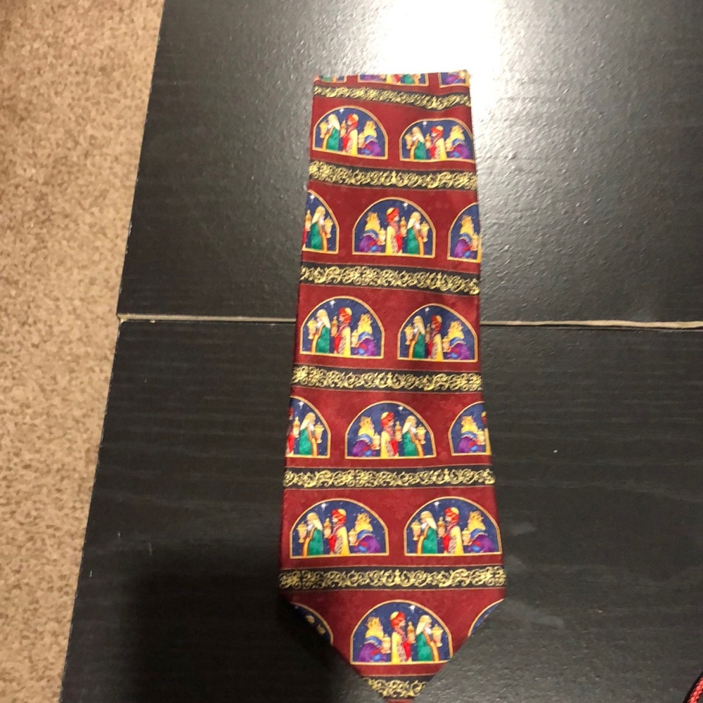 American Greetings 3 Wise Men red silk tie
